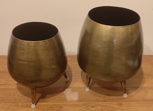 Oplus_16777472 Antique Brass 3-Leg Planter Set (Set of 2)