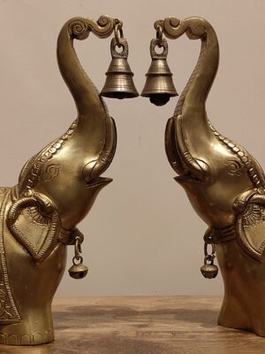 Grace in Brass Bell Bearing Elephant – Decor