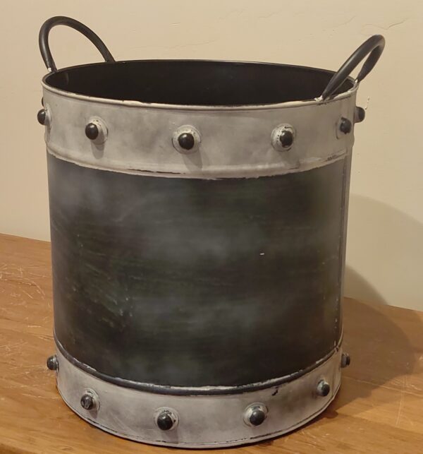 Galvanized Metal Planter – White Patina Galvanized Metal Planter – White Patina