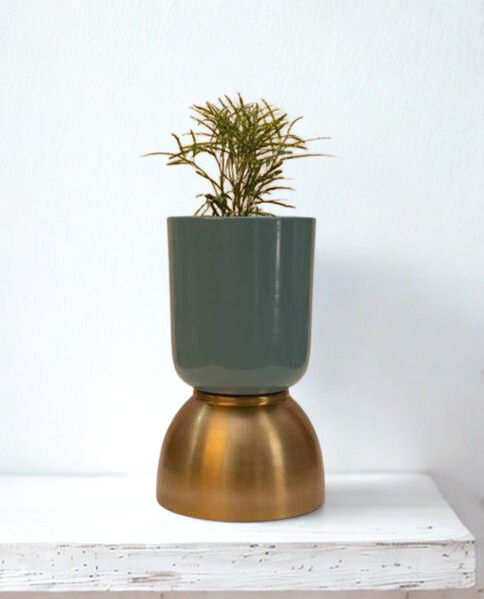 Aura Inverted Two-Tone Planter Aura Inverted Two-Tone Planter