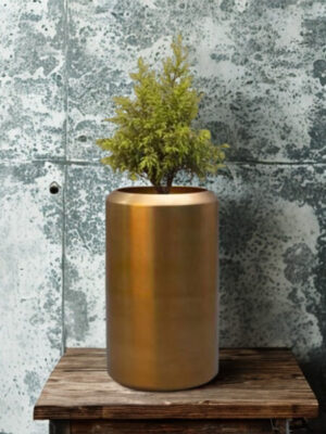 Sentinel Cylinder Planter